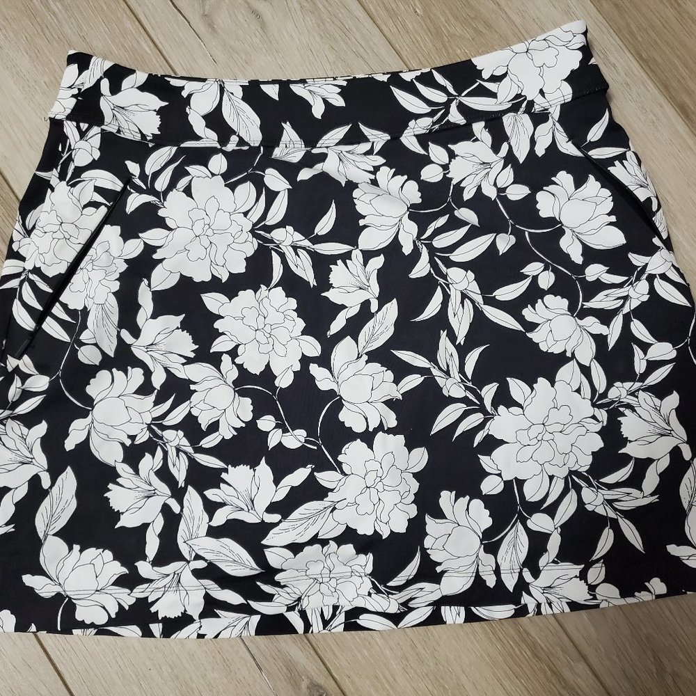 Tommy Bahama Island Zone , Aubrey skort, size S